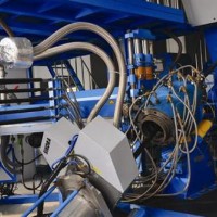 德国 TROESTER 公司 500kV 交联生产 线